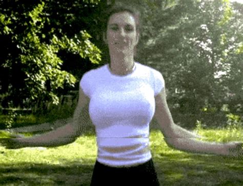 geile titten gifs|Geile Titten Gifs